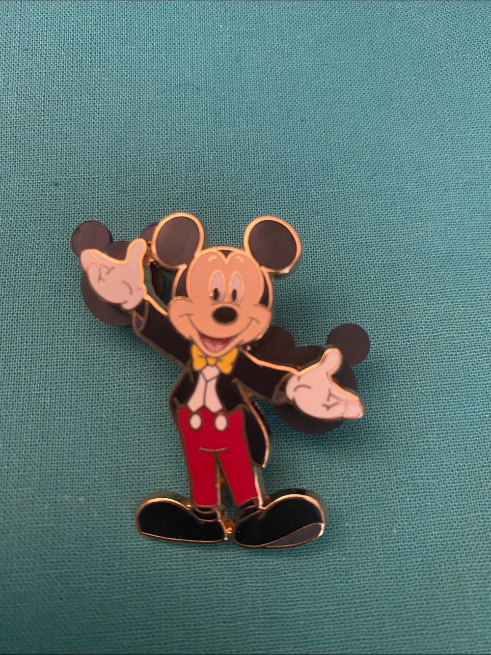2006 Disney Trading Pin #50809: Mickey Mouse in Tuxedo. Where Dreams Come True